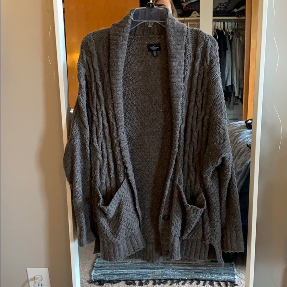 American Eagle thick cardigan